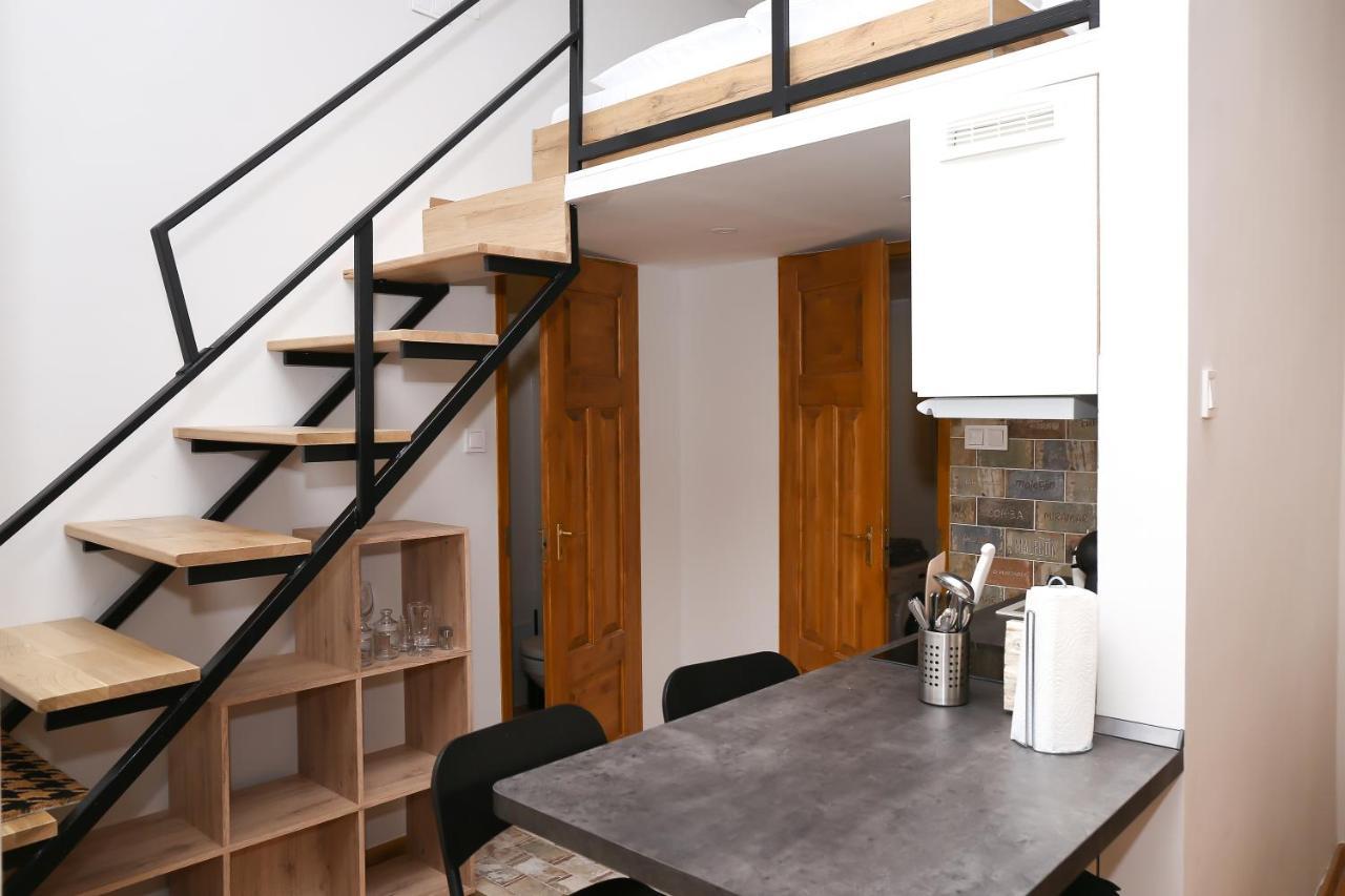 Chic Loft At Center With Ac Apartament